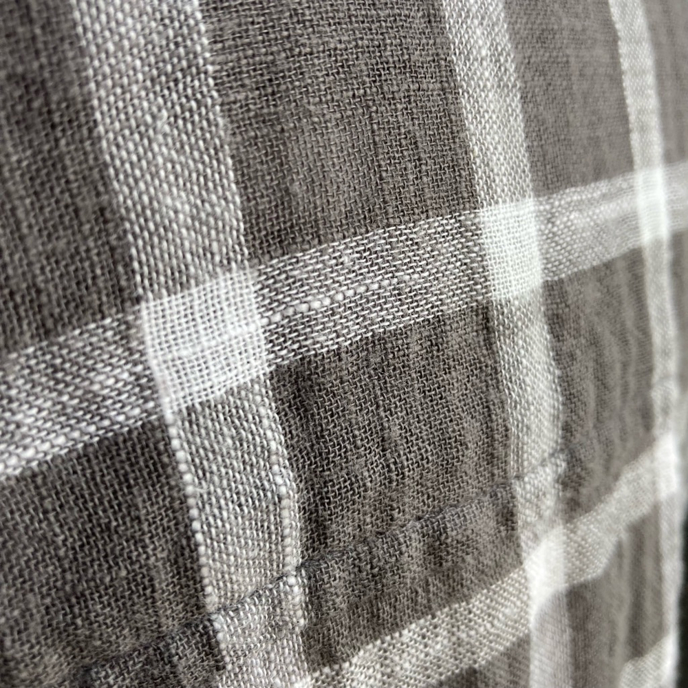 Women's Lucky Brand Plaid Button-Down Shirt Size M Gray & White - Picture 10 of 15